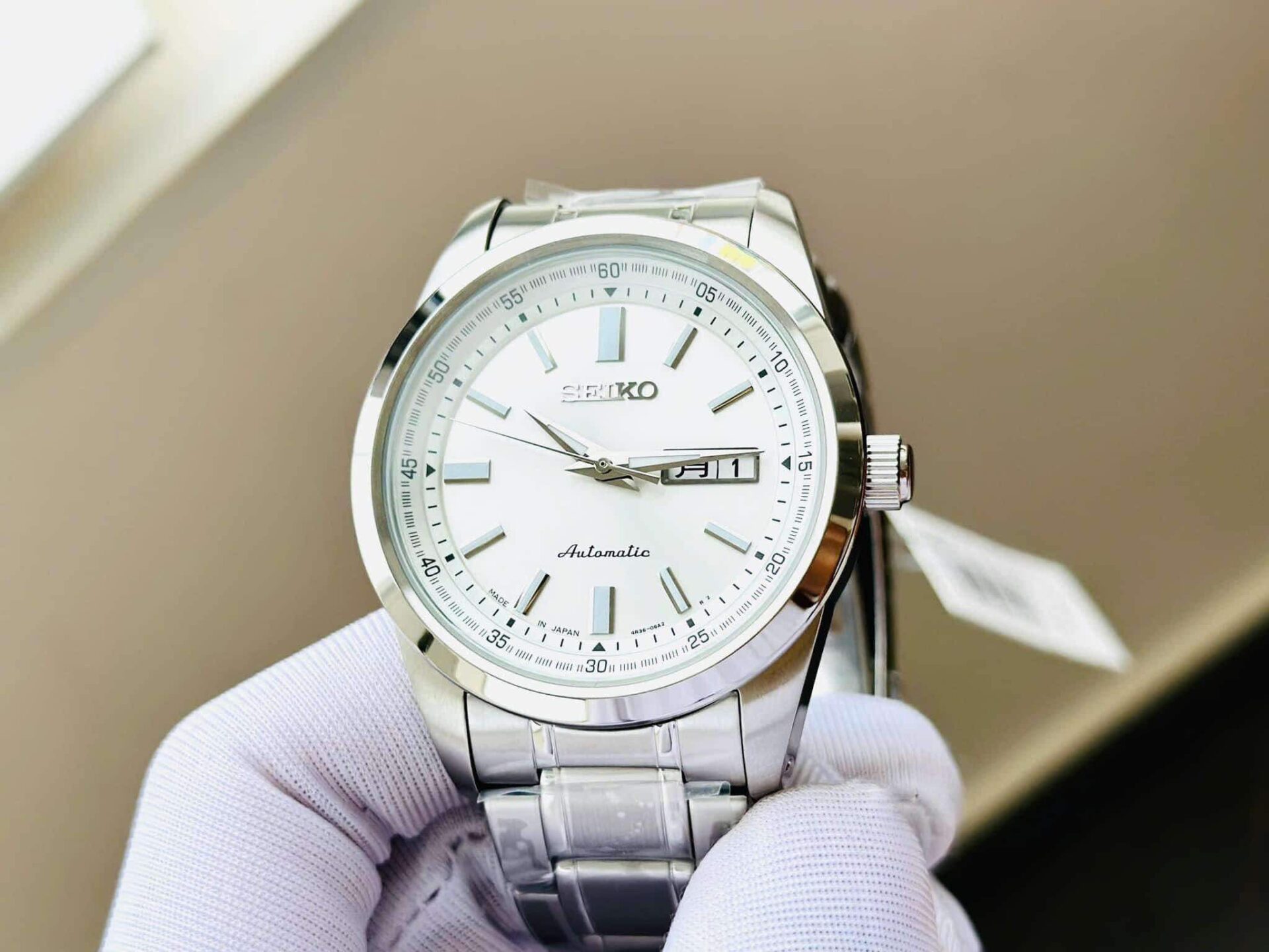 01198CEF-AFE7-4C20-A178-589DE2370518