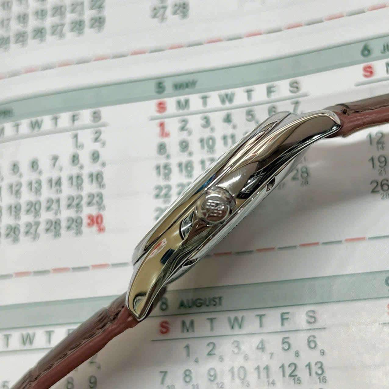 130D6D6E-B6E2-4D47-BF4F-BE2ED643852A