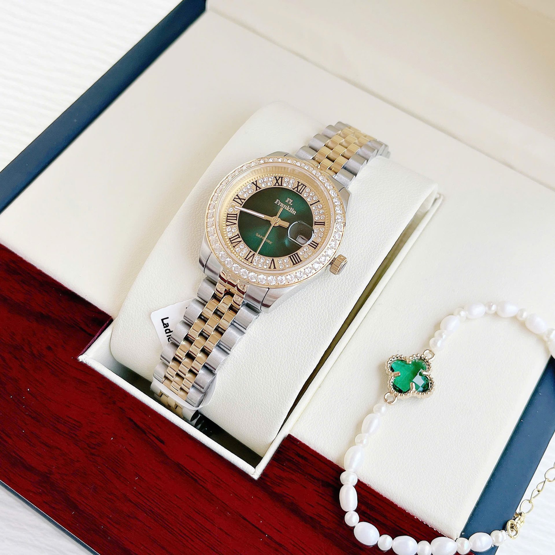 z7720461000747_6645a50a6212144562056efef11aa081